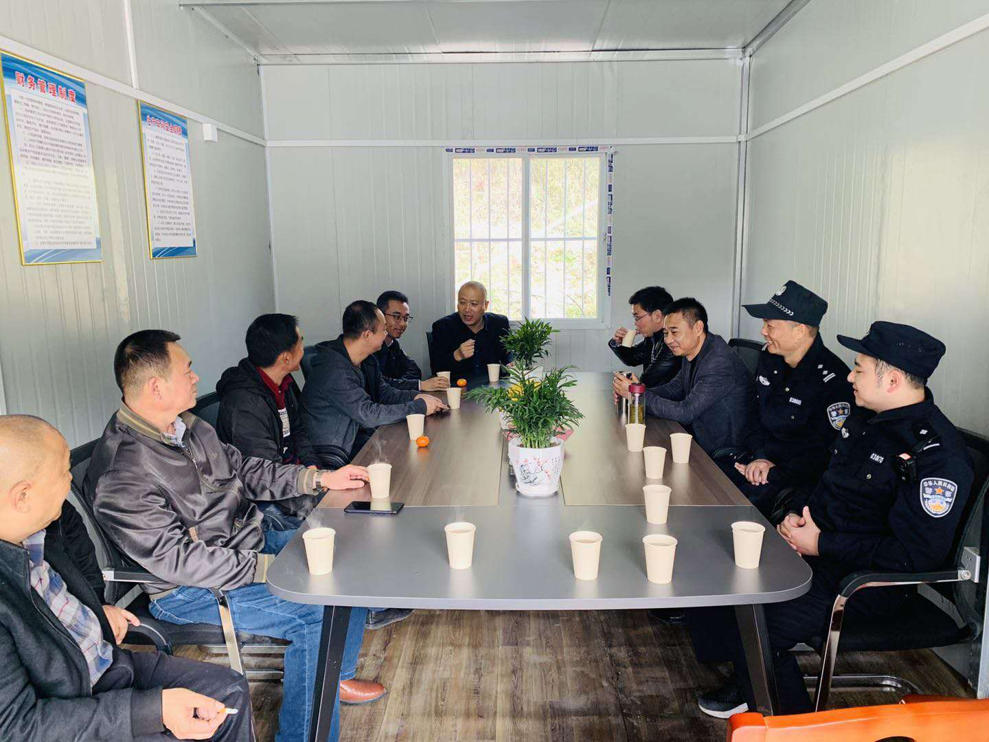 微信圖片_20201030163625.jpg 微信圖片_20201030163625.jpg